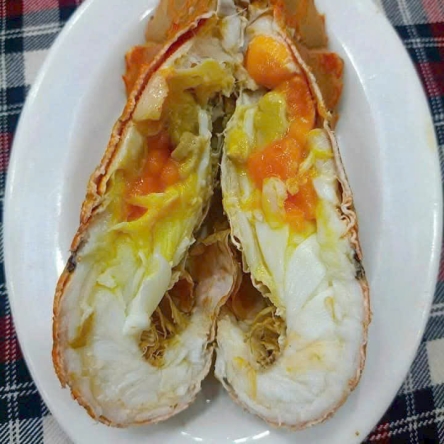 Tôm mũ ni hấp