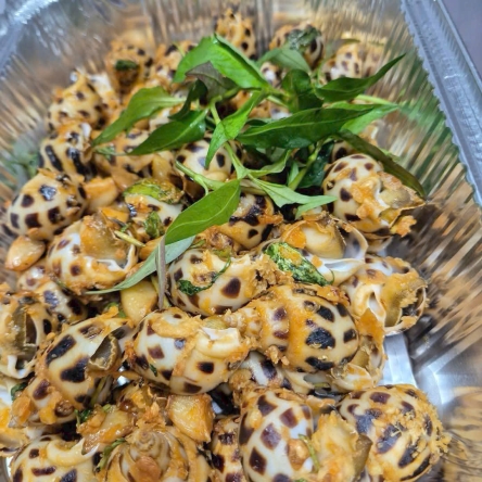 Ốc hương cháy tỏi