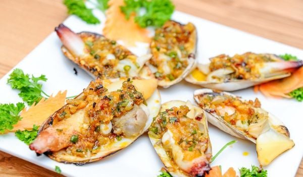 Ốc Tu Hài Nướng Phô Mai